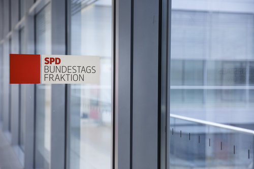 SPD Bundestags Fraktion Hinweisschild auf der Fraktionsebene