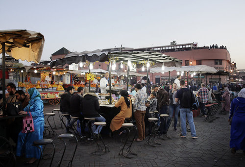 Imbiss auf dem Platz Djemaa el-Fna in Marrakesch
