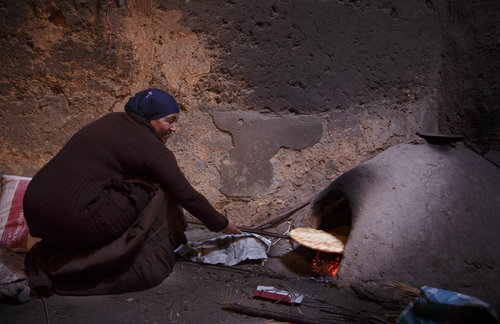 Menschen in Tidhrest, einer Oase in Marokko