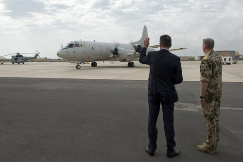BM Mueller besucht Dschibuti