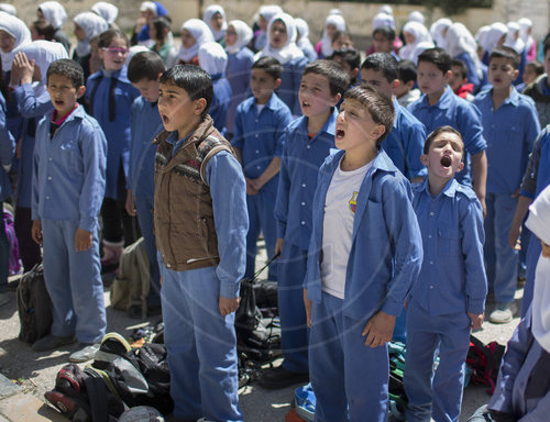 Morgendlicher Appell an einer Doppelschichtschule in Amman