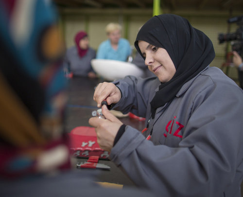 Ausbildung von syrischen Fluechtlingen als Klempnerinnen in Jordanien