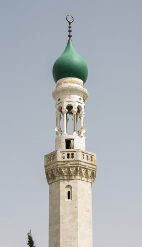 Minarett der Shishan Moschee in Sweileh
