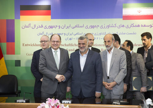 Schmidt reist in den Iran