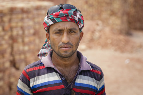 Portrait eines Arbeiters in Bangladesch