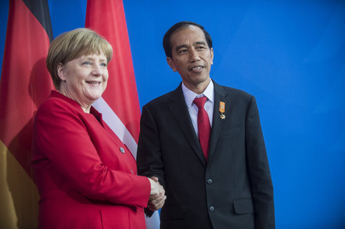 Praesident von Indonesien Joko Widodo besucht Merkel