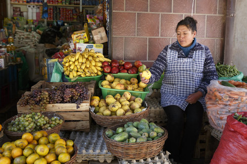 Obststand in Sacaca, einer Kleinstadt in den Anden