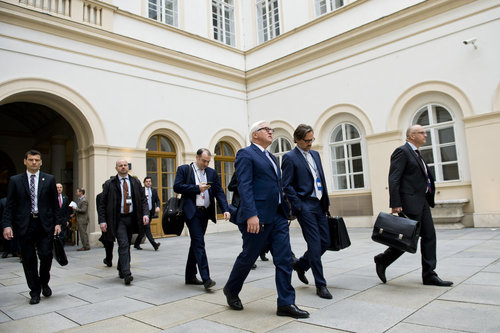 BM Steinmeier beim Aussenministertreffen zu Syrien und Libyen in Wien