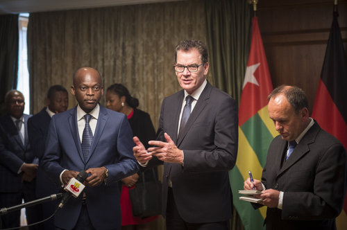 Gerd Mueller trifft Praesident aus Togo
