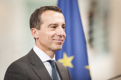 Merkel empfaengt Bundeskanzler Christian Kern