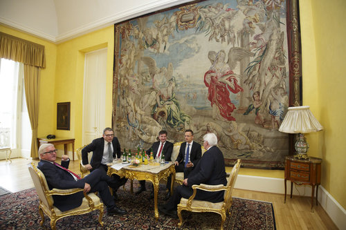 BM Steinmeier in Prag