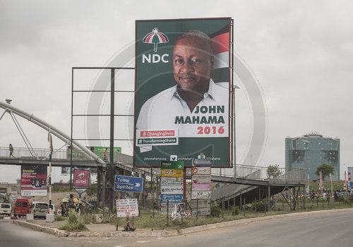 Wahlplakat von John Mahama in Accra