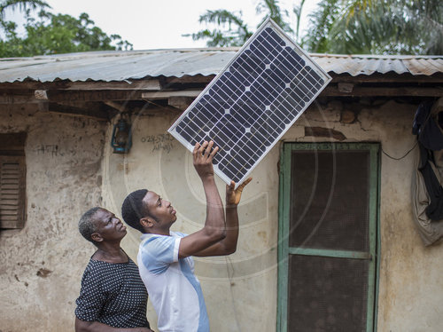 Erzeugung von Solarstrom in Ghana