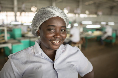 Portrait einer Angestellten in Ghana