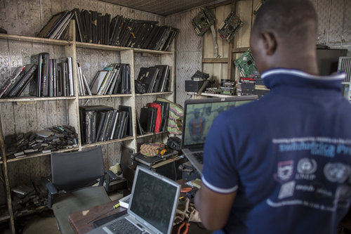 Verwertung von Elektroschrott in Afrika