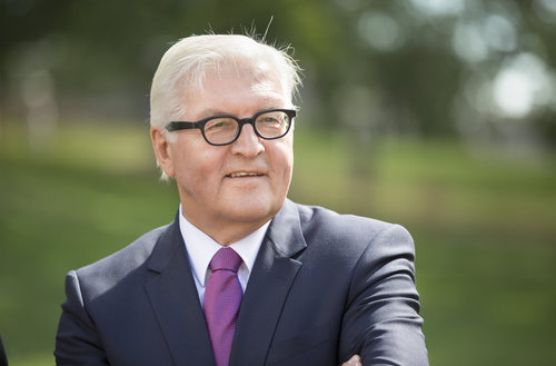 Steinmeier beim Quint-Treffen + EU in Boston.