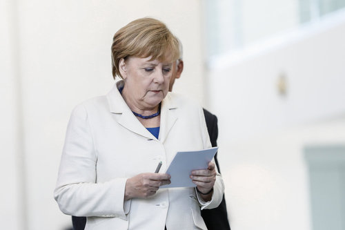 Merkel empfaengt Najib Razak