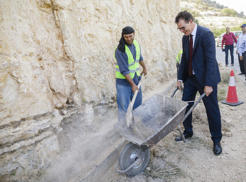 BM Mueller in Jordanien