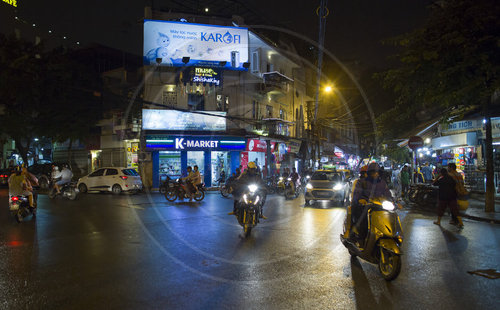 Strassenverkehr in Hanoi