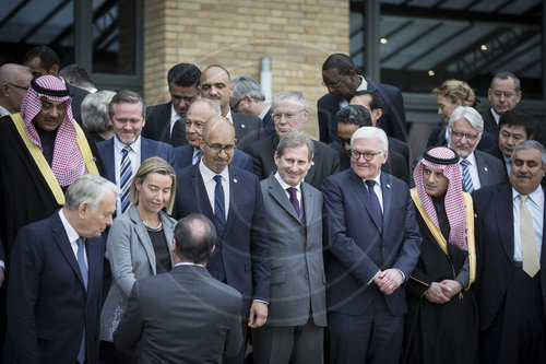 Frank-Walter Steinmeier reist nach Paris und Bruessel
