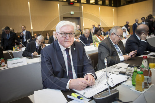 Frank-Walter Steinmeier reist nach Paris und Bruessel