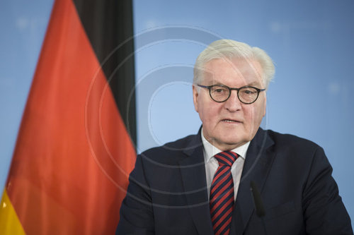 Frank-Walter Steinmeier und Aussenminister der Niederlande Koenders