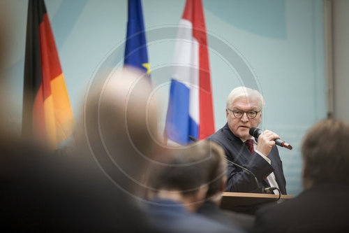 Deutsch-Niederlaendisches Forum