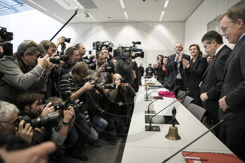 SPD-Kanzlerkandidat Schulz bei Bundestagsfraktion