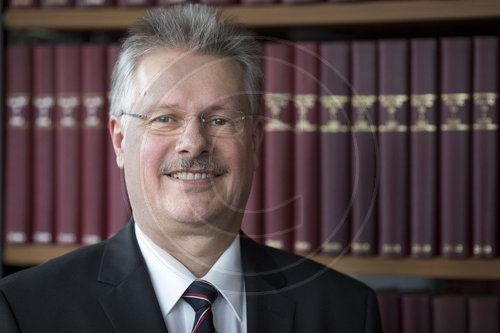 Ulrich Hartmann