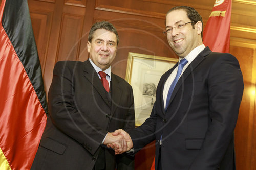 BM Gabriel trifft PM von Tunesien