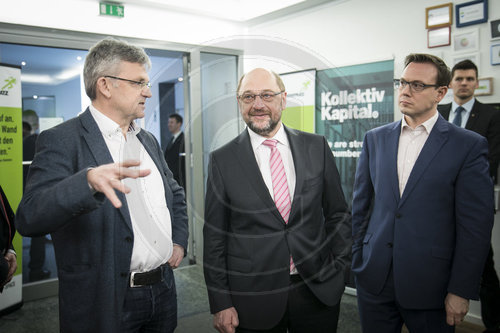 Martin Schulz besucht Startplatz in Koeln