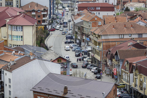 Strassenszene in Pristina, Hauptstadt von Kosovo
