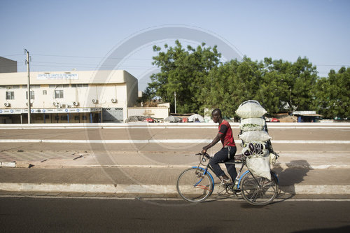 Strassenszene in Bamako, Hauptstadt von Mali