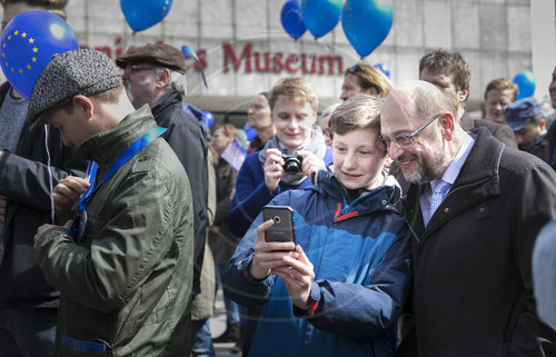 Martin Schulz, SPD, Kanzlerkandidat beim Pulse of Europe in Koeln, 23.04.2017.