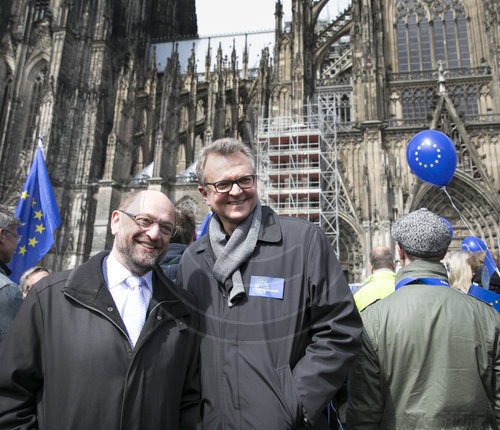 Martin Schulz, SPD, Kanzlerkandidat beim Pulse of Europe in Koeln, 23.04.2017.