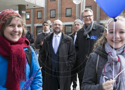 Martin Schulz, SPD, Kanzlerkandidat beim Pulse of Europe in Koeln, 23.04.2017.