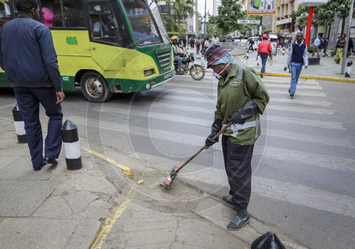 Strassenreinigung in Nairobi