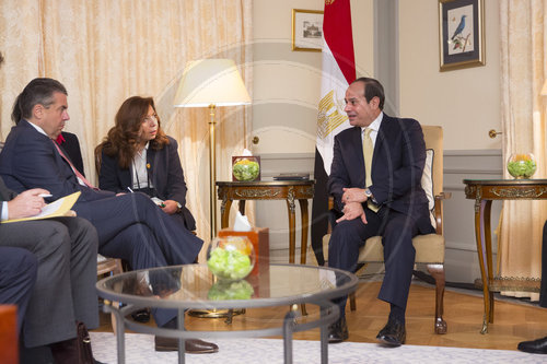 Sigmar Gabriel, SPD, Vizekanzler und Bundesaussenminister tifft den Abd al Fattah as- Sisi, Praesident von Aegypten