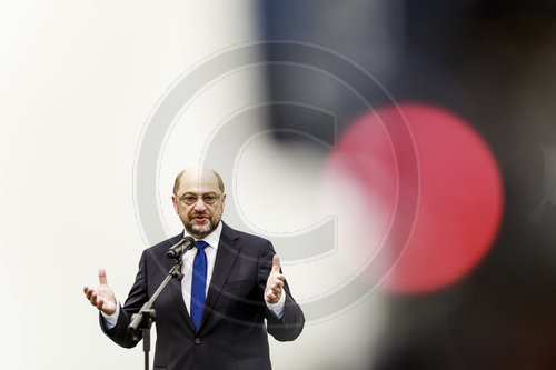 Martin Schulz trifft Betriebsraete der Automobilindustrie