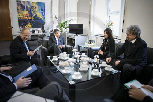 Sigmar Gabriel trifft Vetreter des Zentralrats der Jesiden