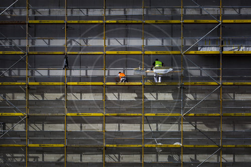Bauarbeiter an einem Neubau