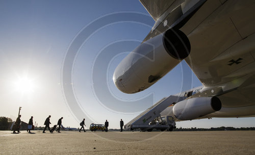 BM Maas fliegt nach Buenos Aires