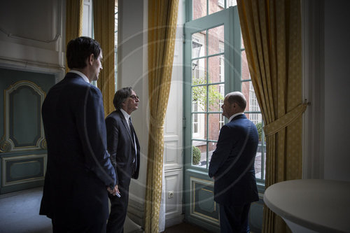 BM Scholz in Den Haag