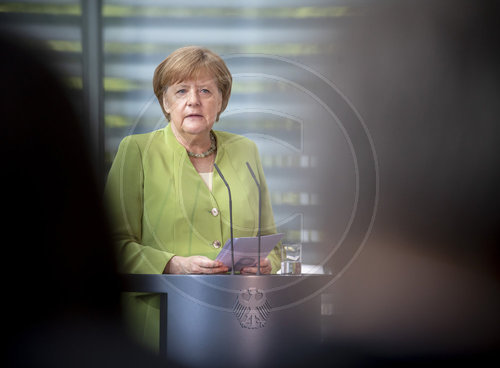 Merkel Preisverleihung Startsocial 2017/2018