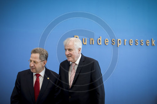 BM Seehofer Verfassungsschutzbericht 2017