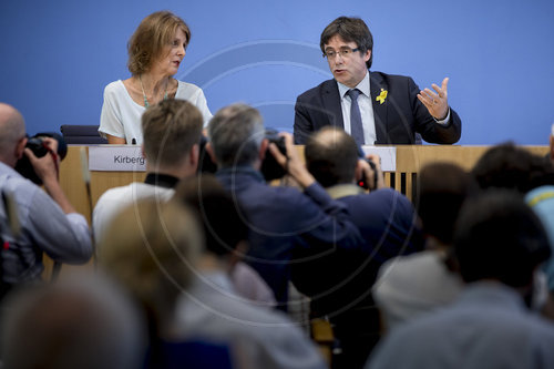 Pressekonferenz Puigdemont