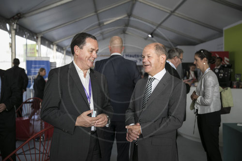 Finanzminister Scholz reist nach Paris
