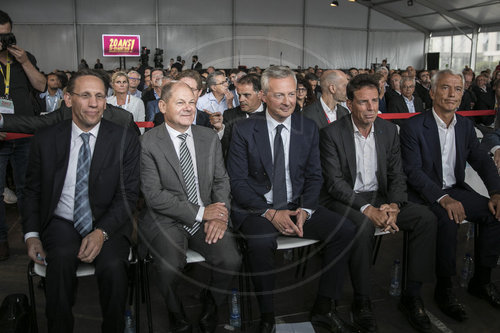 Finanzminister Scholz reist nach Paris