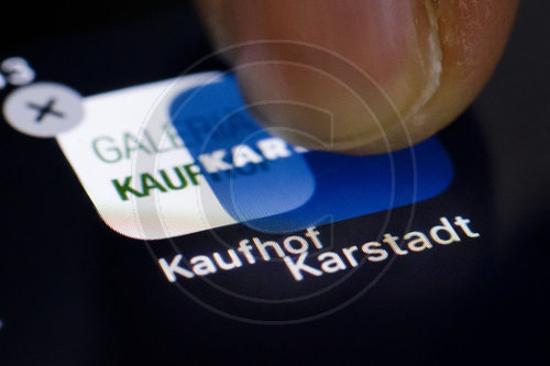 Galeria Kaufhof und Karstadt