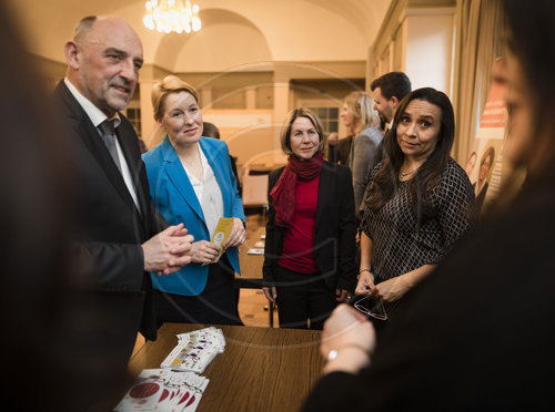 Bundesprogramm Stark im Beruf mit Familienministerin Giffey